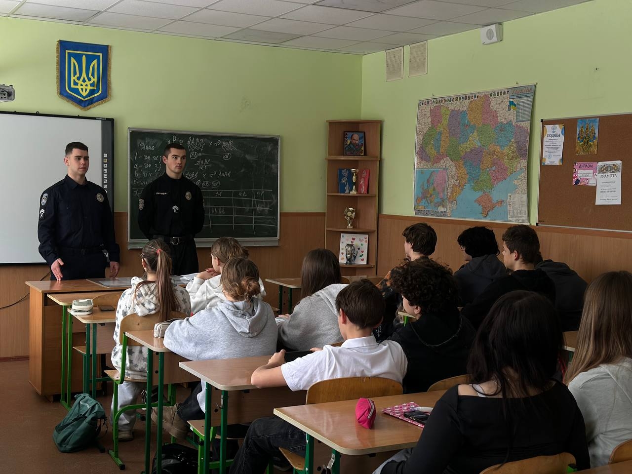 Представники Парламенту НАВС провели профорієнтаційну зустріч з учнями Софіївсько-Борщагівського ліцею 