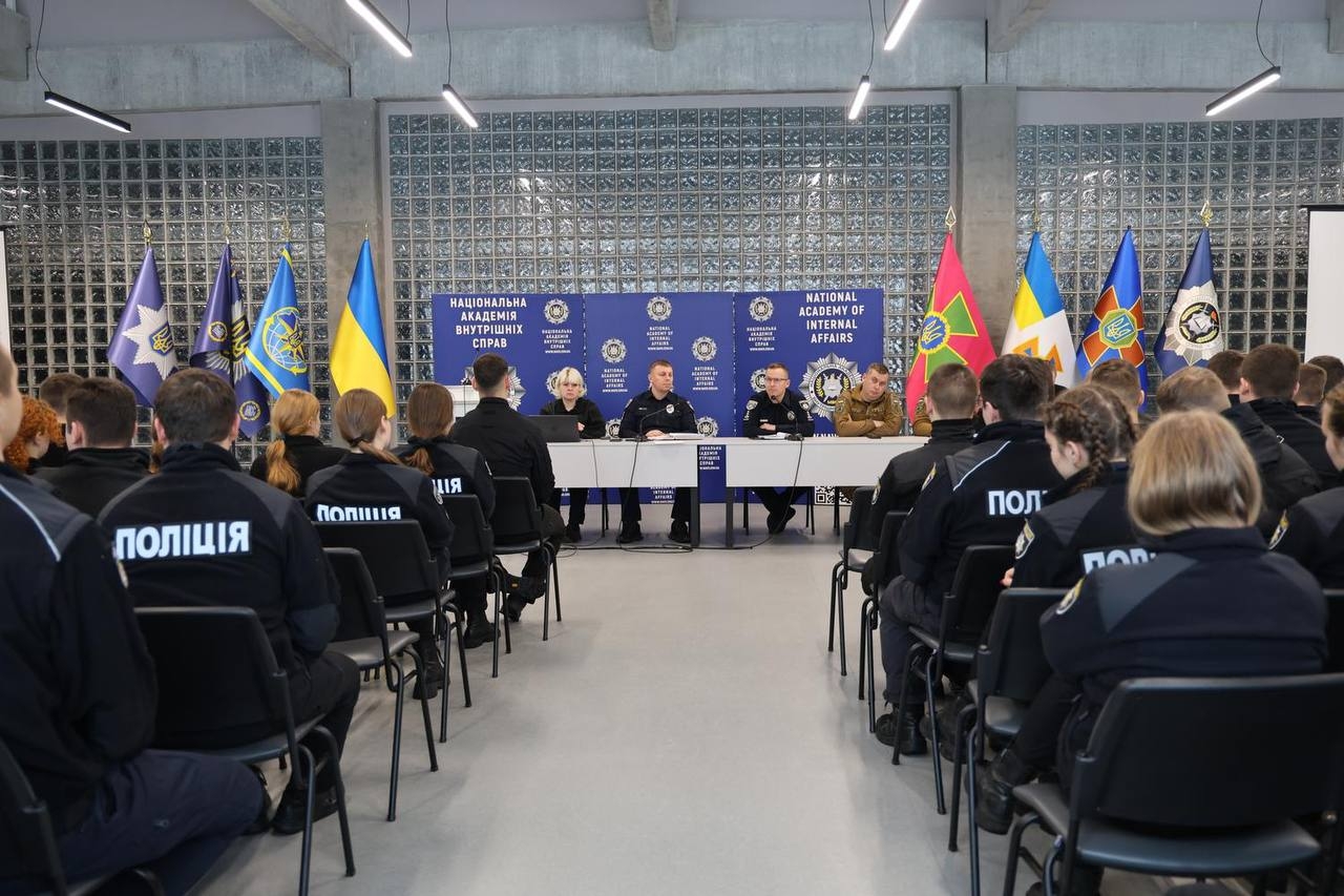 Інструктаж курсантів НАВС перед початком стажування в органах досудового розслідування