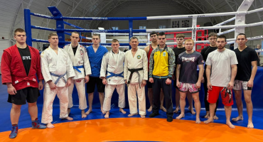 Семінар з рукопашного бою для курсантів НАВС під керівництвом судді міжнародної категорії Володимира Турченюка