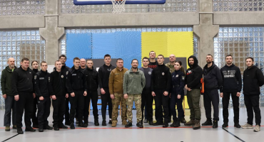 НАВС зміцнює традиції: зустріч курсантів із ветеранами реабілітаційного центру