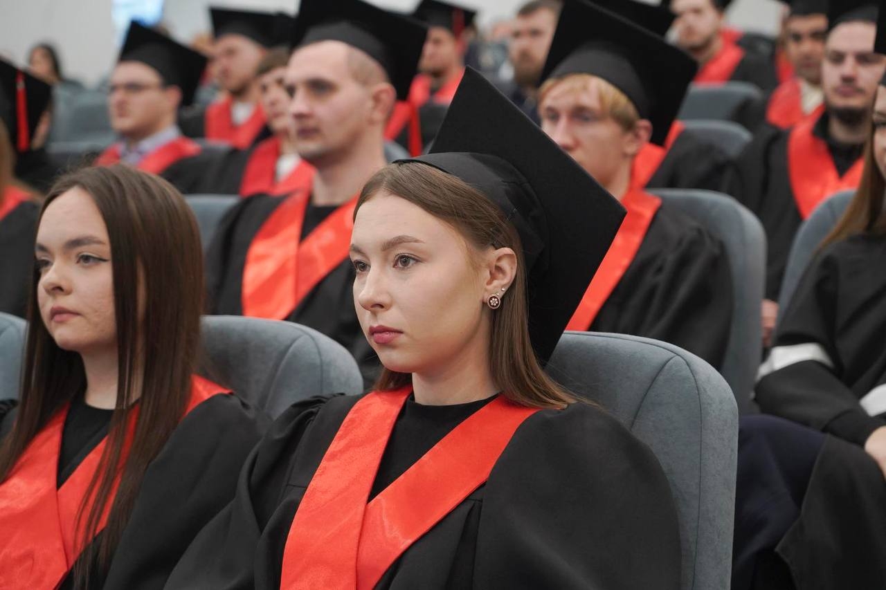 Урочистий і знаковий день: у НАВС відбувся випуск магістрів