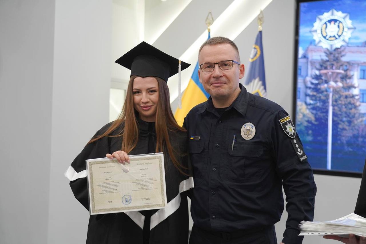 Урочистий і знаковий день: у НАВС відбувся випуск магістрів