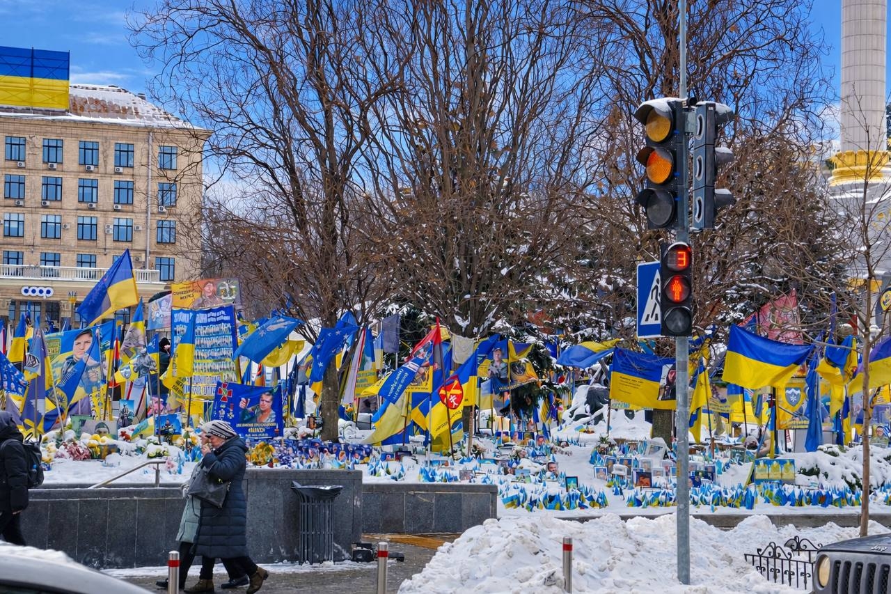 Курсанти академії вшанували Героїв Небесної сотні