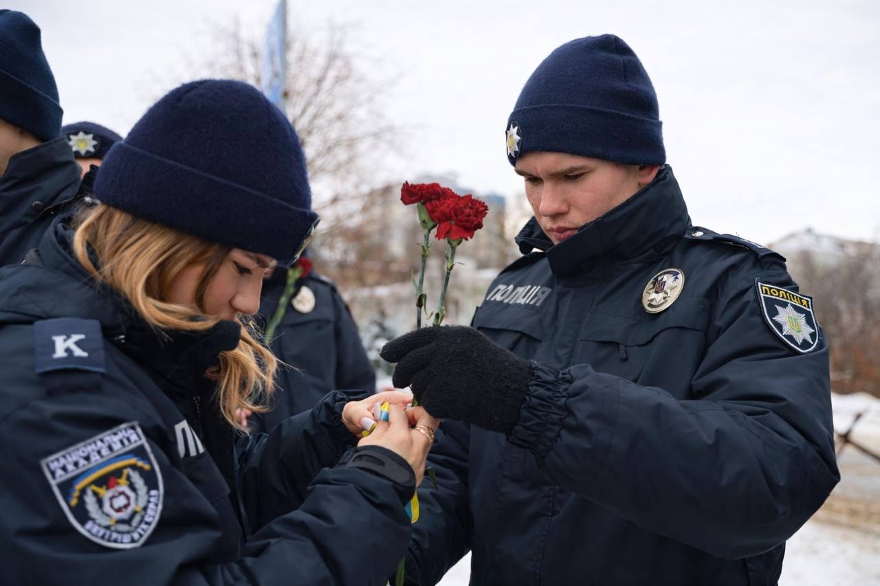 Курсанти академії вшанували Героїв Небесної сотні-2