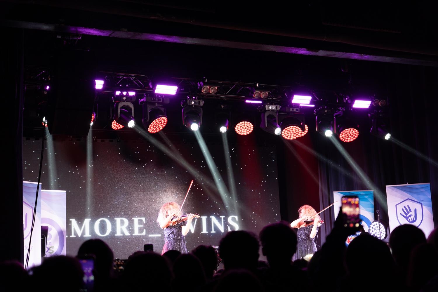 Тисяча школярів і захисник Зміїного, що прославився фразою про російський військовий корабель: як у столиці говорили про булінг