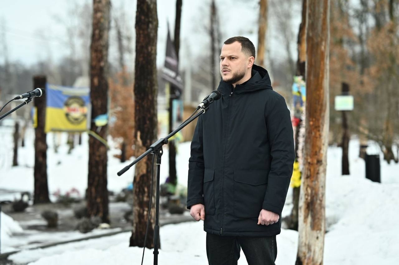 Курсанти НАВС ушанували пам’ять загиблих у битві за Мощун»