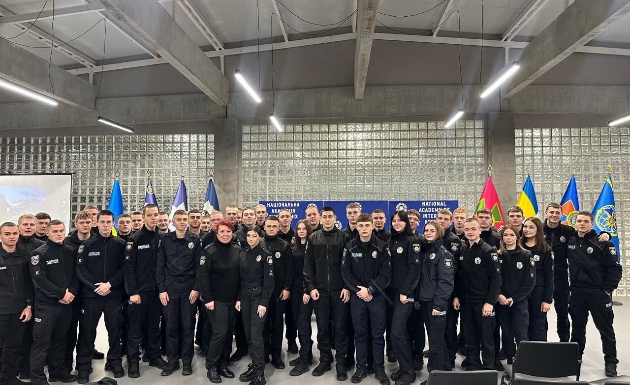 Інформаційно-просвітницька зустріч для курсантів НАВС до Дня спротиву окупації Криму