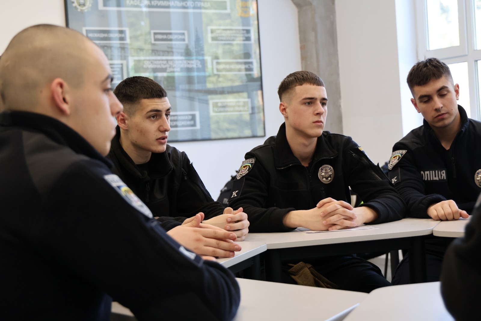 Від адаптації до професії: роль менторства в НАВС