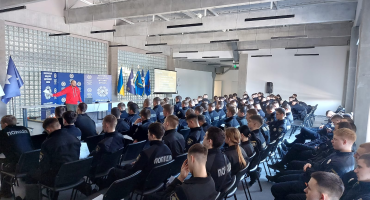 Безпека після війни: курсанти НАВС зустрілися з представниками фонду «Розмінування України»