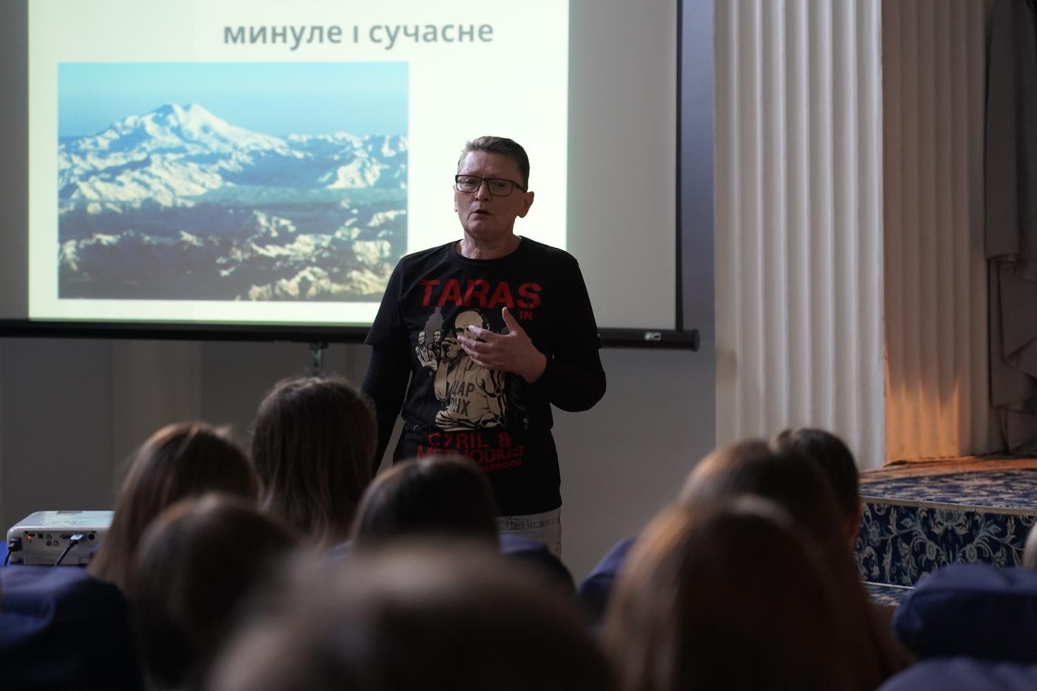 У НАВС відбулася театралізована лекція до Шевченківських днів