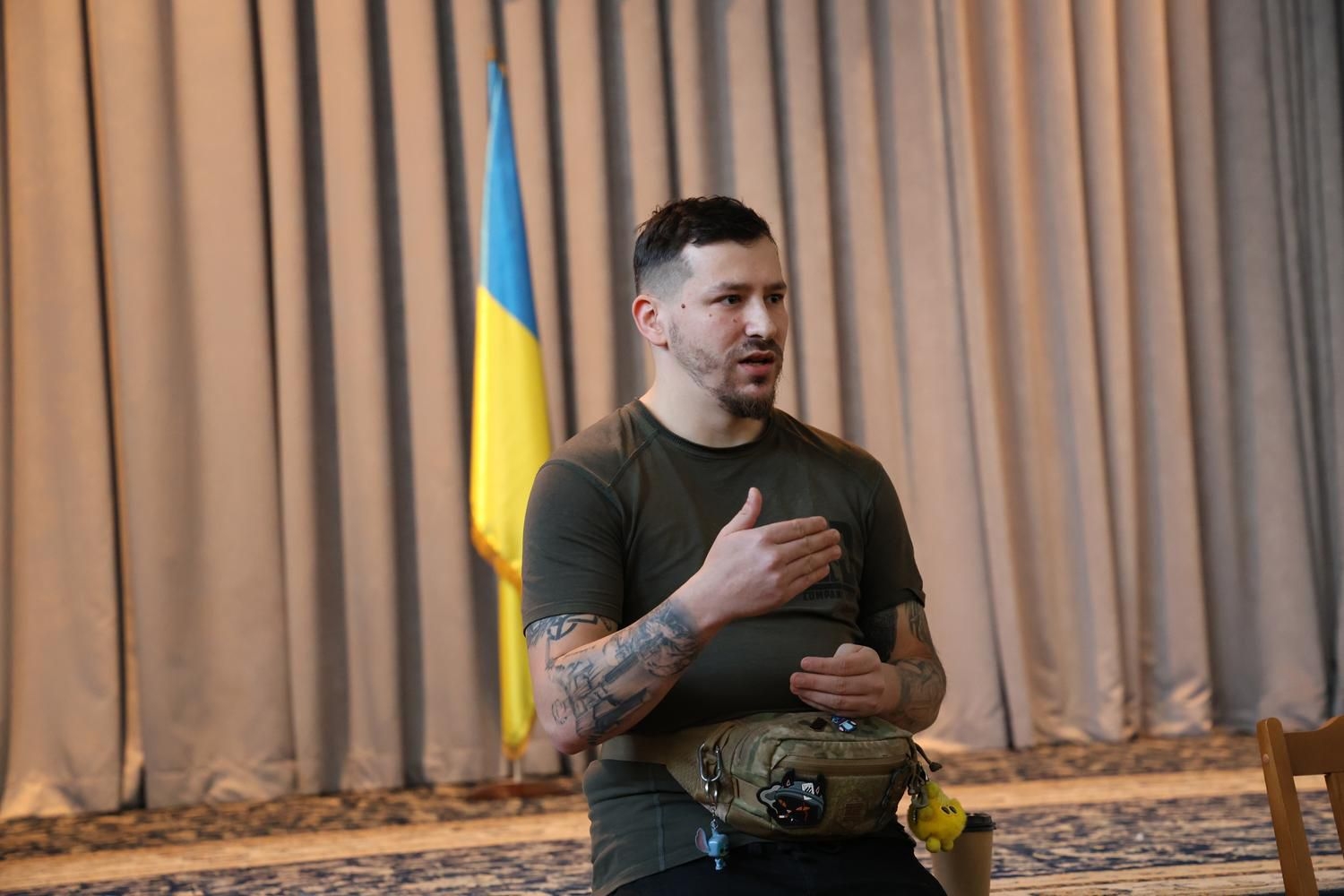 До Дня українського добровольця відбулася зустріч молоді з ветераном