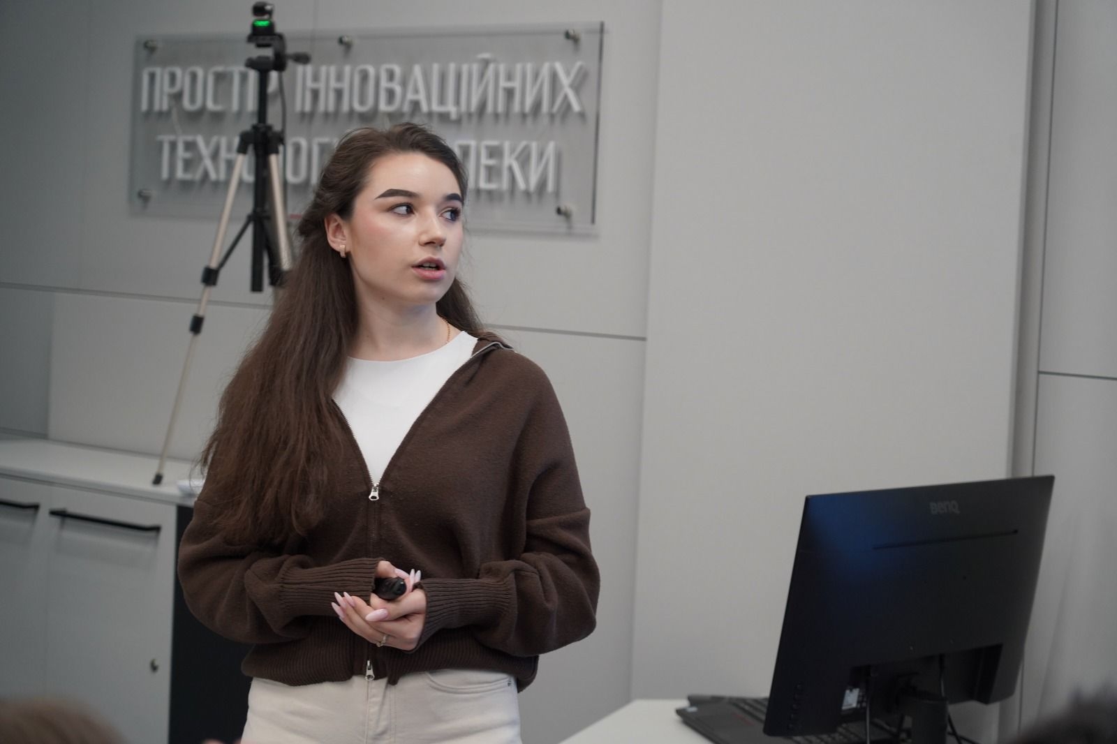 Кібербезпека та правовий захист: студенти ННІПП опановували методи протидії банківському шахрайству