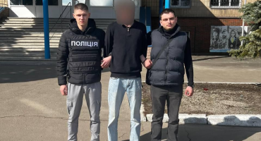 Курсант НАВС, який проходить стажування, допоміг затримати підозрюваного в грабежі