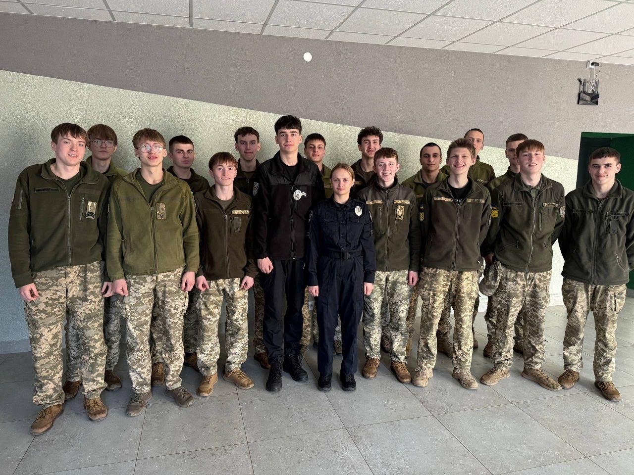 Здобувачі вищої освіти провели профорієнтаційні заходи для ліцеїстів-1