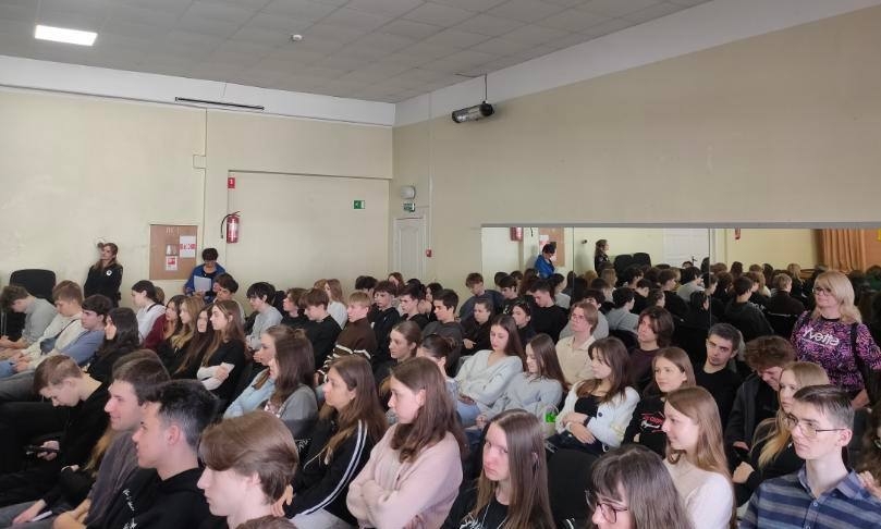 Крок до свідомого вибору професії: зустріч представників НАВС із учнями-1