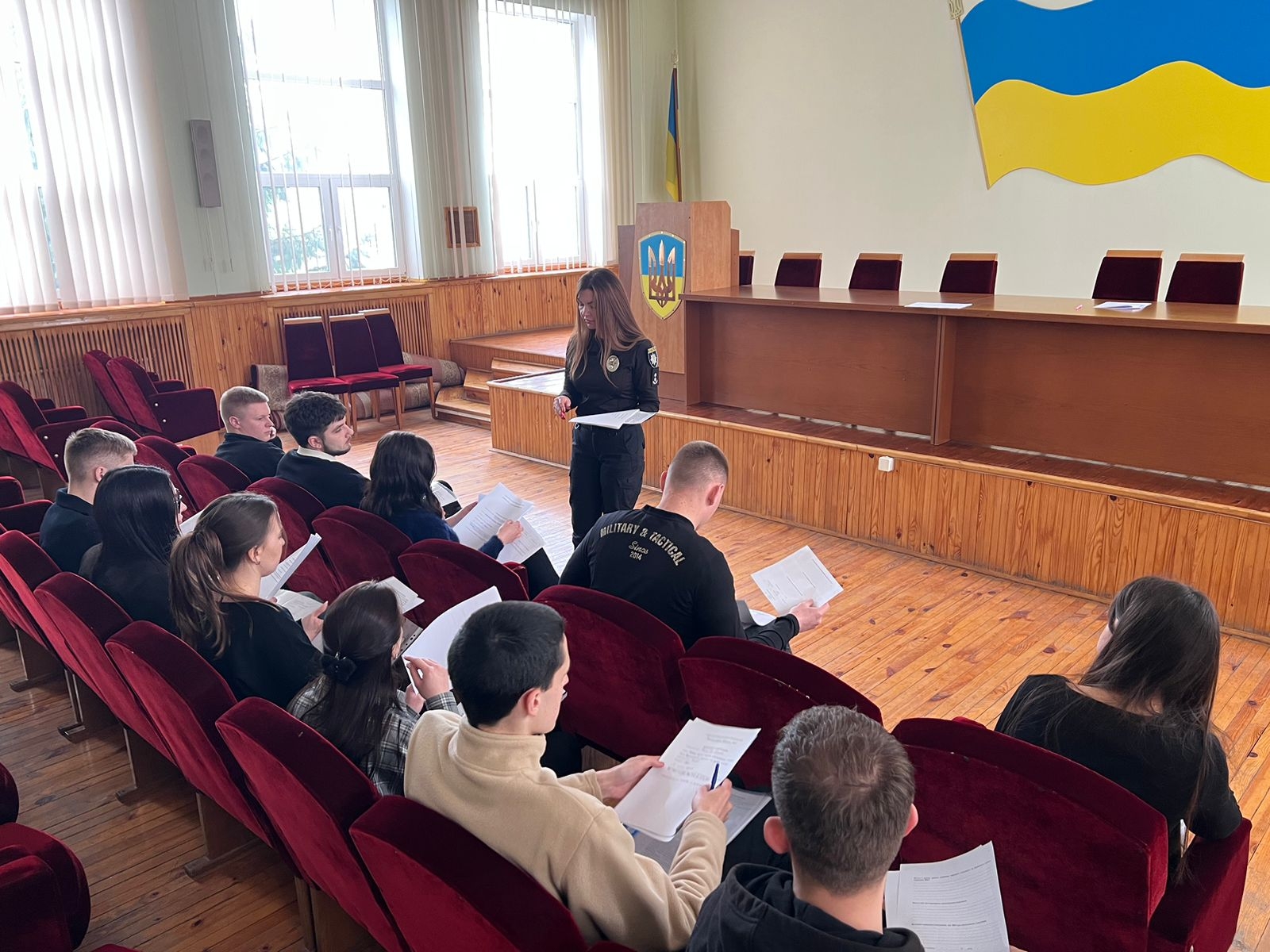 Дисципліна, законність, досвід: як курсанти випускних курсів проходять стажування в поліції-1