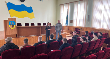 Дисципліна, законність, досвід: як курсанти випускних курсів проходять стажування в поліції