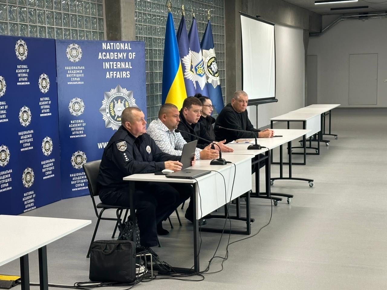 Курсанти НАВС поглибили знання щодо контролю за обігом зброї та адміністративної відповідальності-1