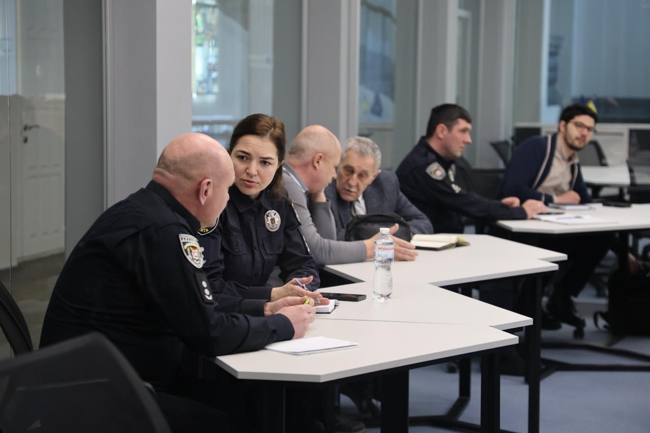 Відеоспостереження і довіра суспільства: підготовка фахівців до відповідального застосування-1