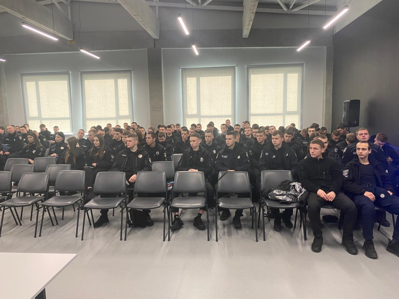 У ННІПД НАВС відбулася зустріч із військовими бригади БпЛА «Яструби»