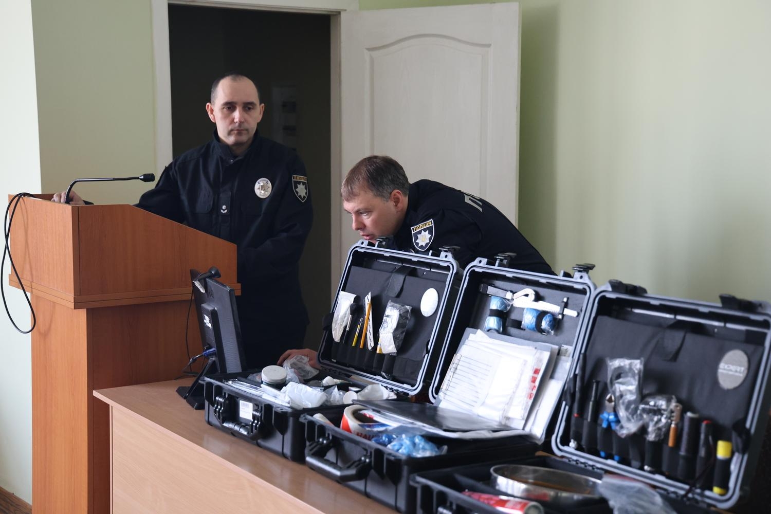 Представники Управління криміналістичного забезпечення ГСУ НПУ долучаються до підготовки майбутніх слідчих