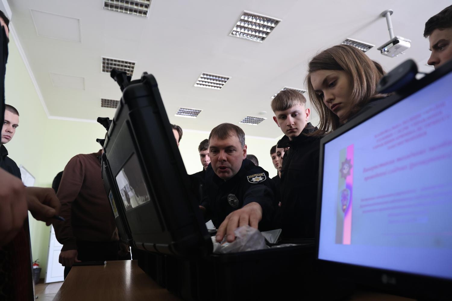 Представники Управління криміналістичного забезпечення ГСУ НПУ долучаються до підготовки майбутніх слідчих