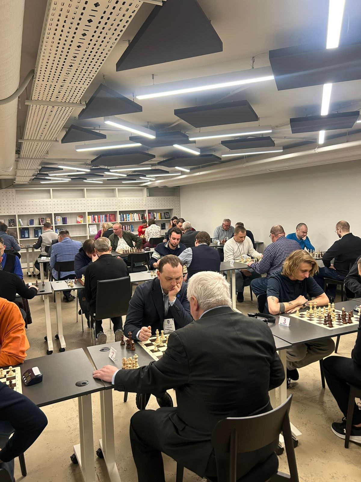 Київські турніри з шахів: впевнена гра представників НАВС