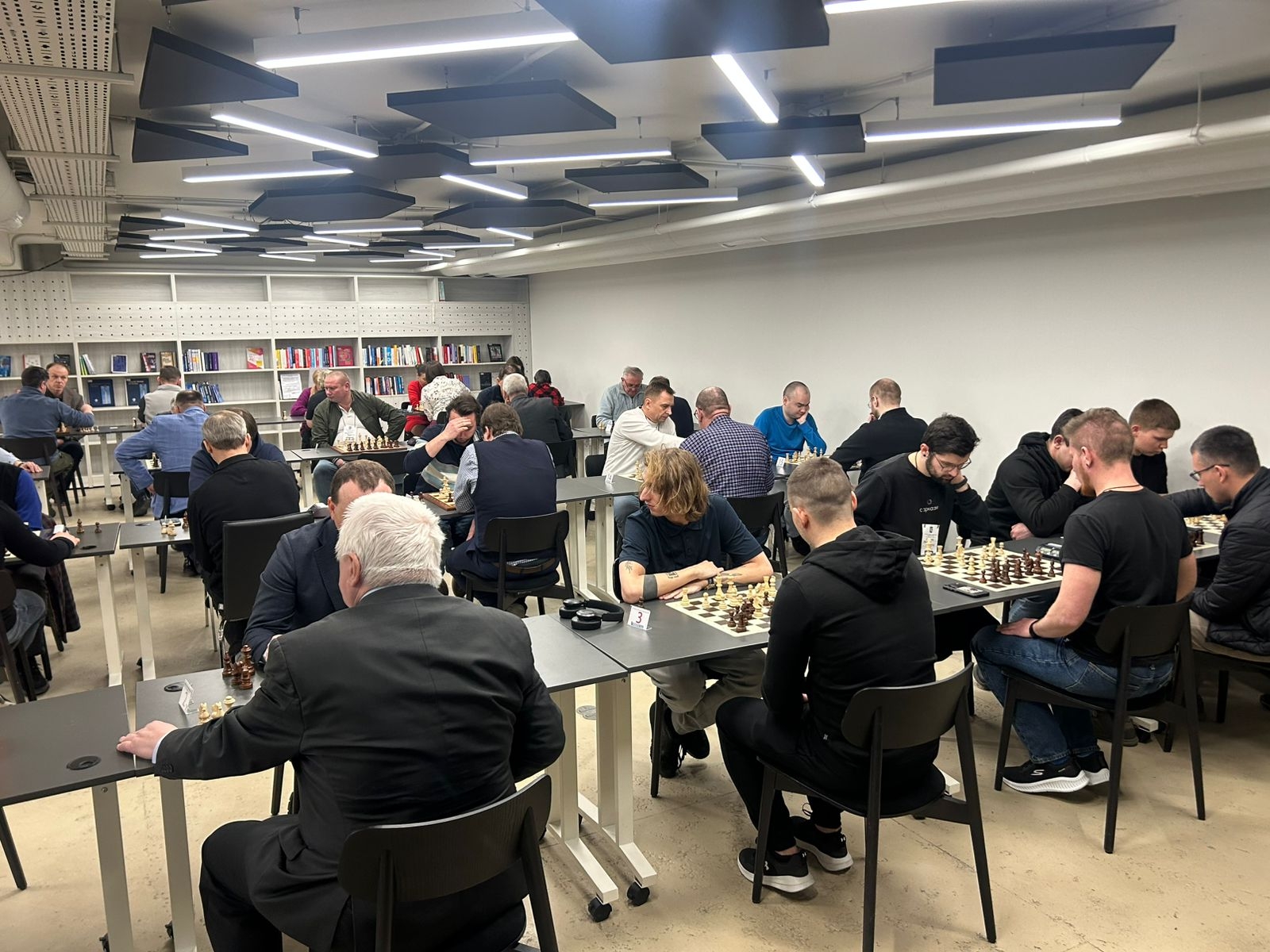 Київські турніри з шахів: впевнена гра представників НАВС