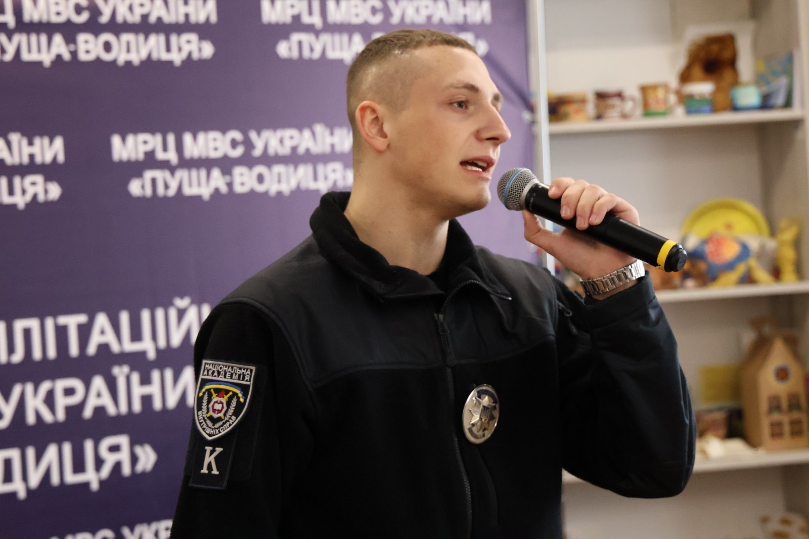 Курсанти ННІПД привітали ветеранів