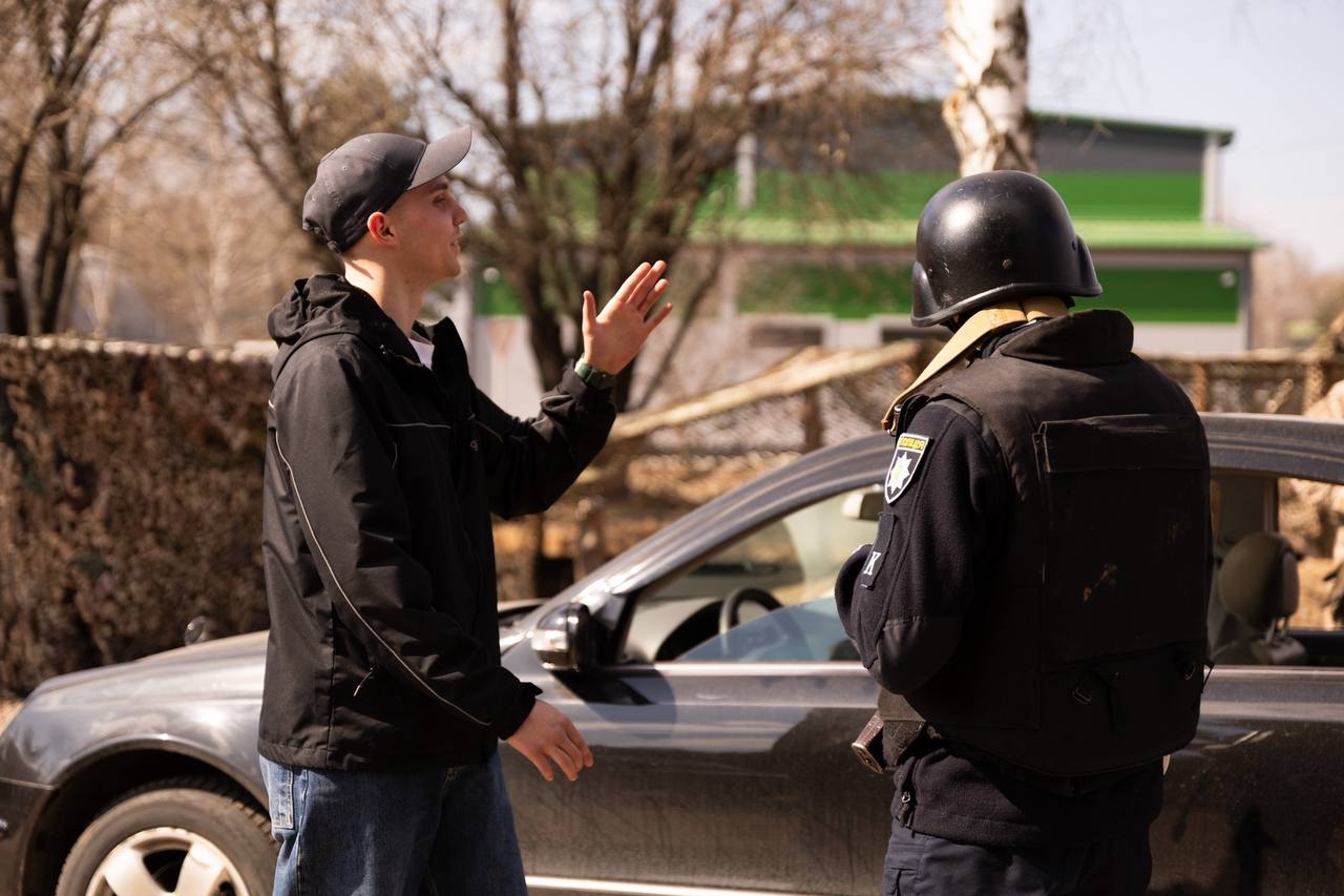 Навчання на блокпості в умовах бойових загроз: курсанти НАВС відпрацювали комплексні алгоритми дій