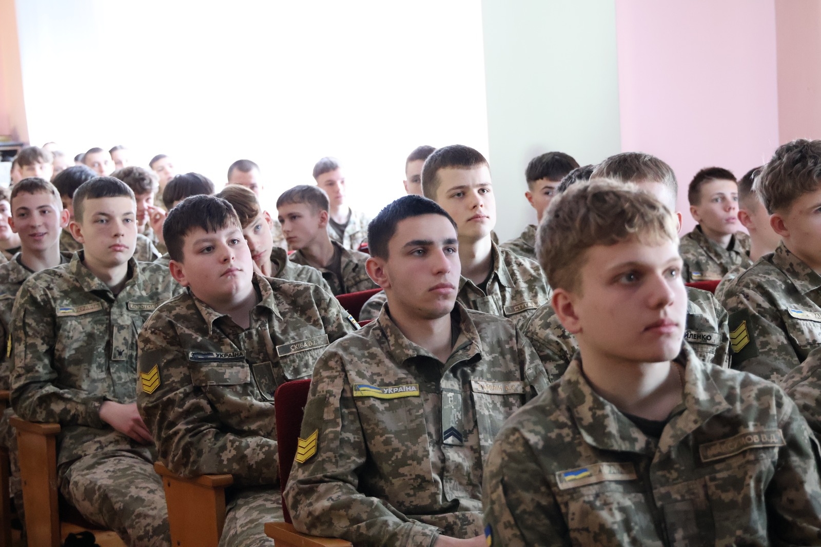 Діалог із майбутніми вступниками: курсанти НАВС відвідали Волинський ліцей