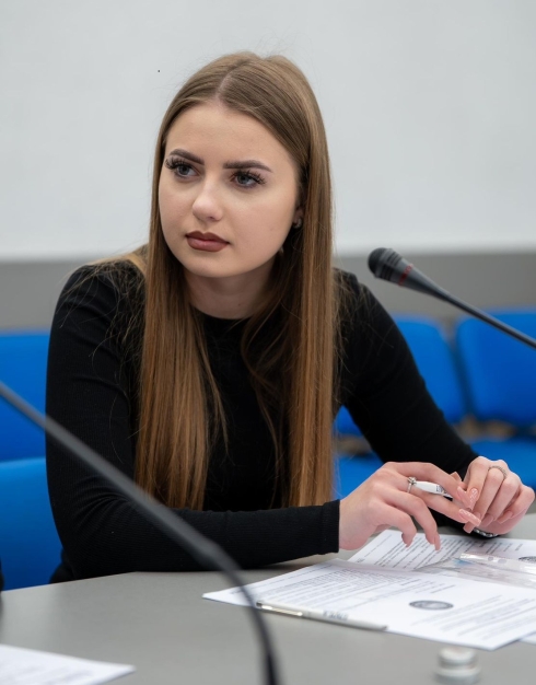 Майбутні правники в професійному діалозі: участь у дискусії щодо лобіювання в Україні