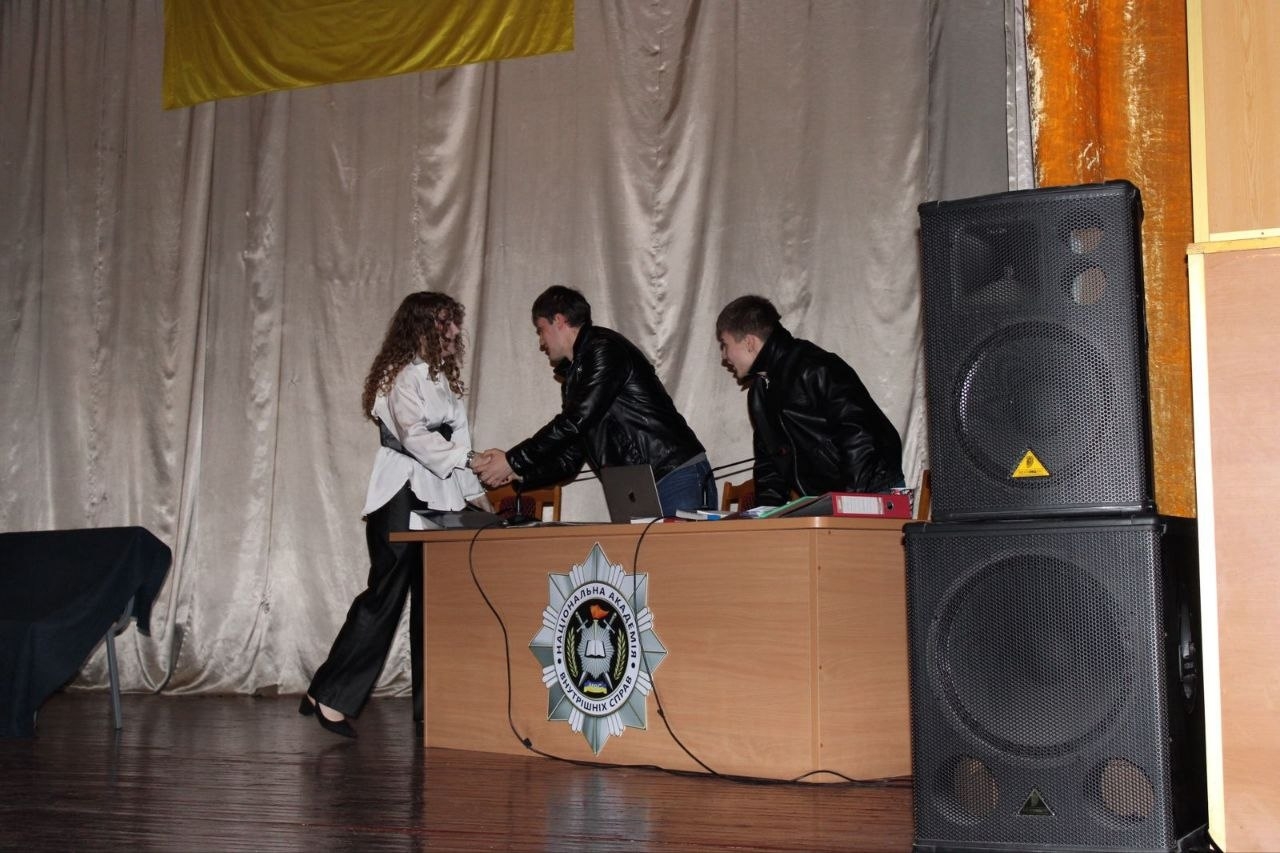 У Навчально-науковому експертно-криміналістичному інституті відбувся тематичний захід з нагоди Дня сміху.