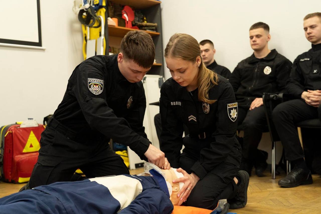 Науково-практичний семінар НАВС з домедичної підготовки: підготовка майбутніх поліцейських 