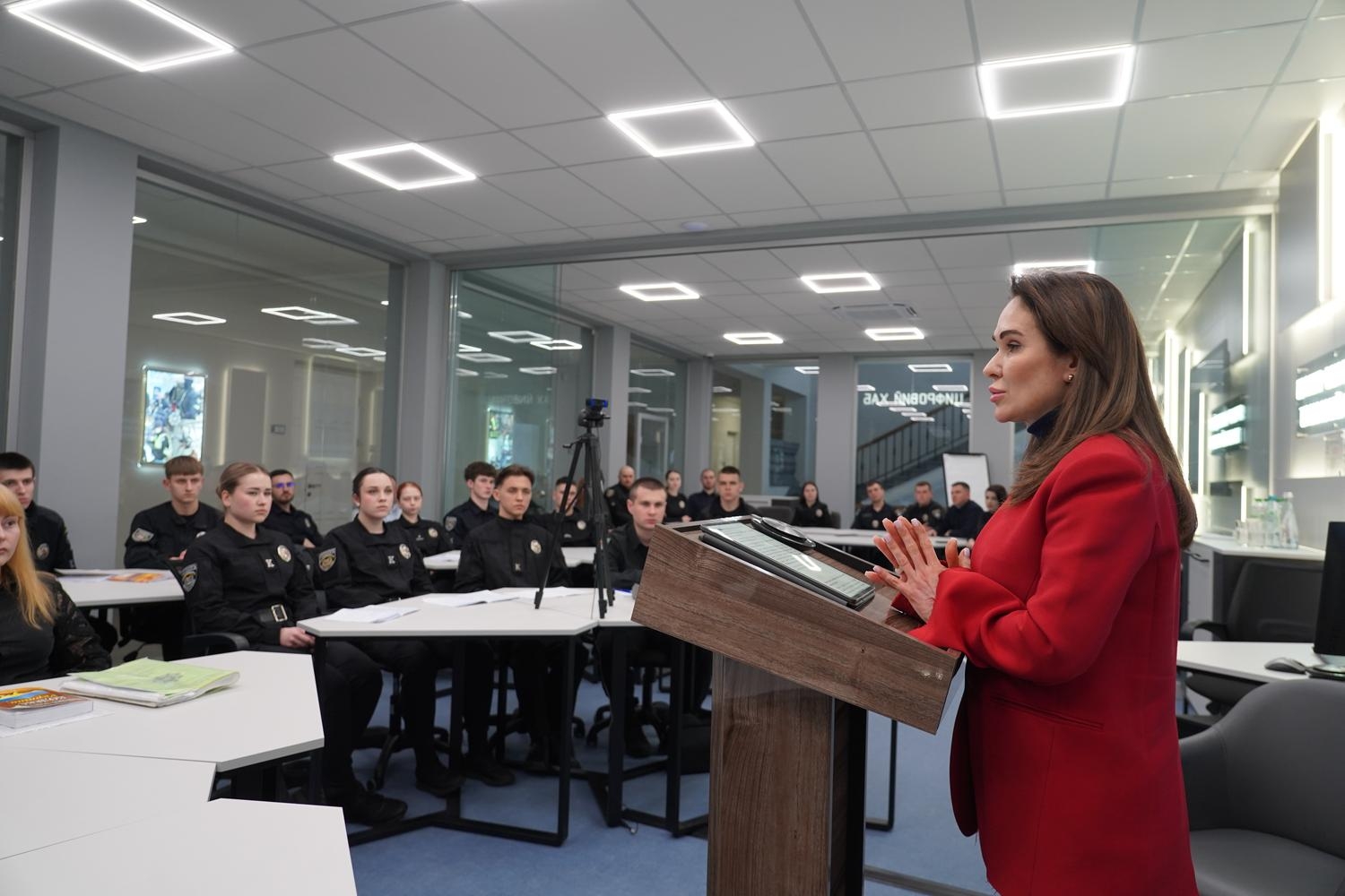 Справедливий мир для України: побудова всеохопної мережі відповідальності