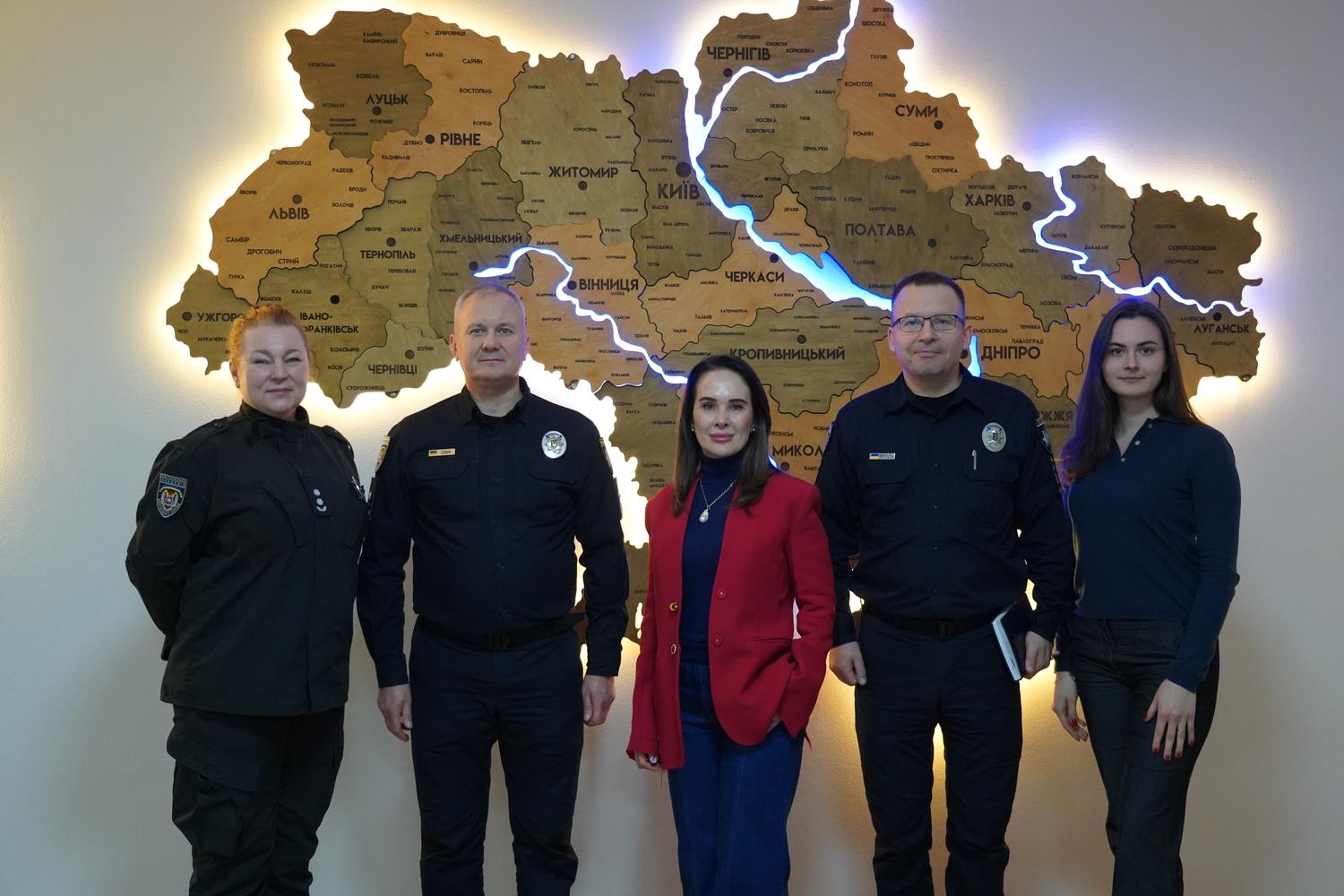 Справедливий мир для України: побудова всеохопної мережі відповідальності