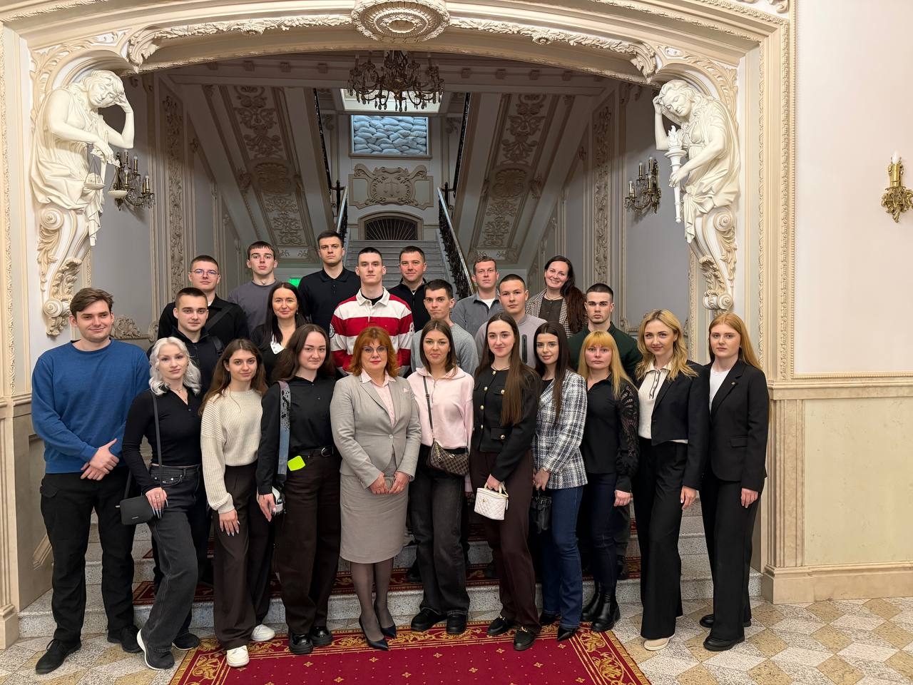 НАВС у серці правосуддя: майбутні правоохоронці відвідали Верховний Суд