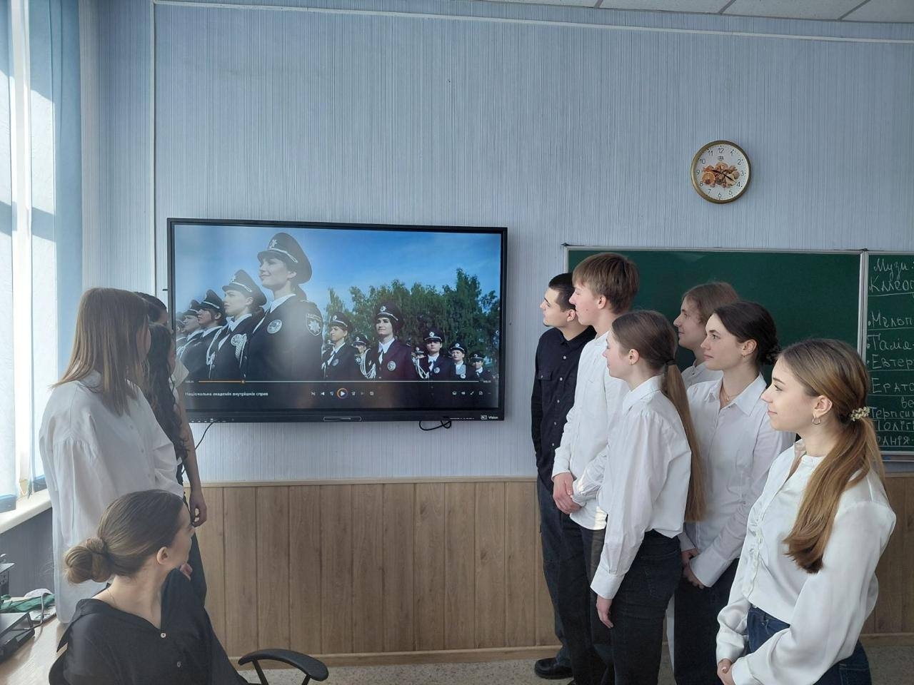 Профорієнтаційні зустрічі: як старшокласники відкривають світ правоохоронної професії