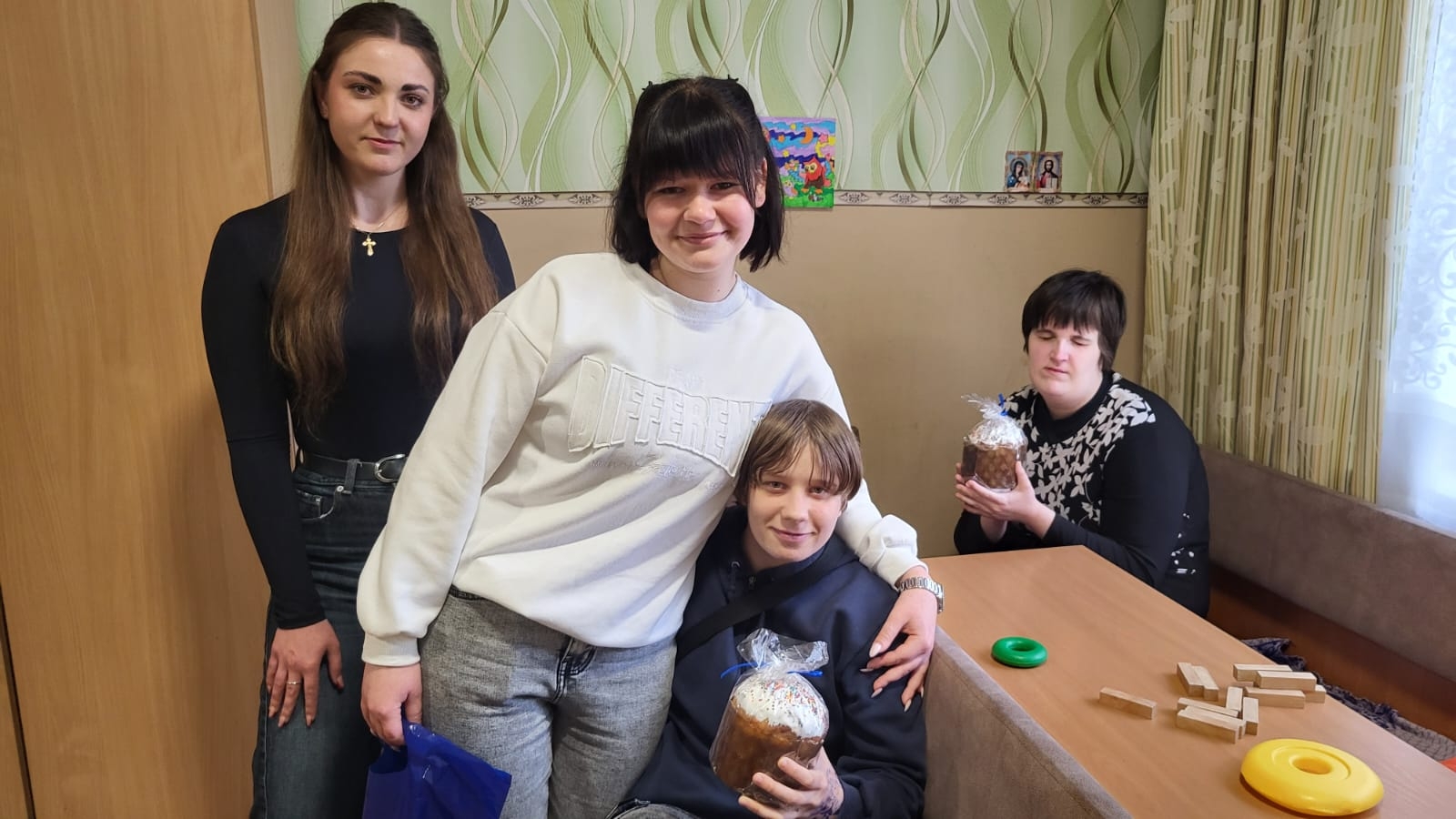 ВЕЛИКДЕНЬ ЄДНАЄ СЕРЦЯ: АКАДЕМІЧНА РОДИНА ДАРУЄ РАДІСТЬ ДІТЯМ