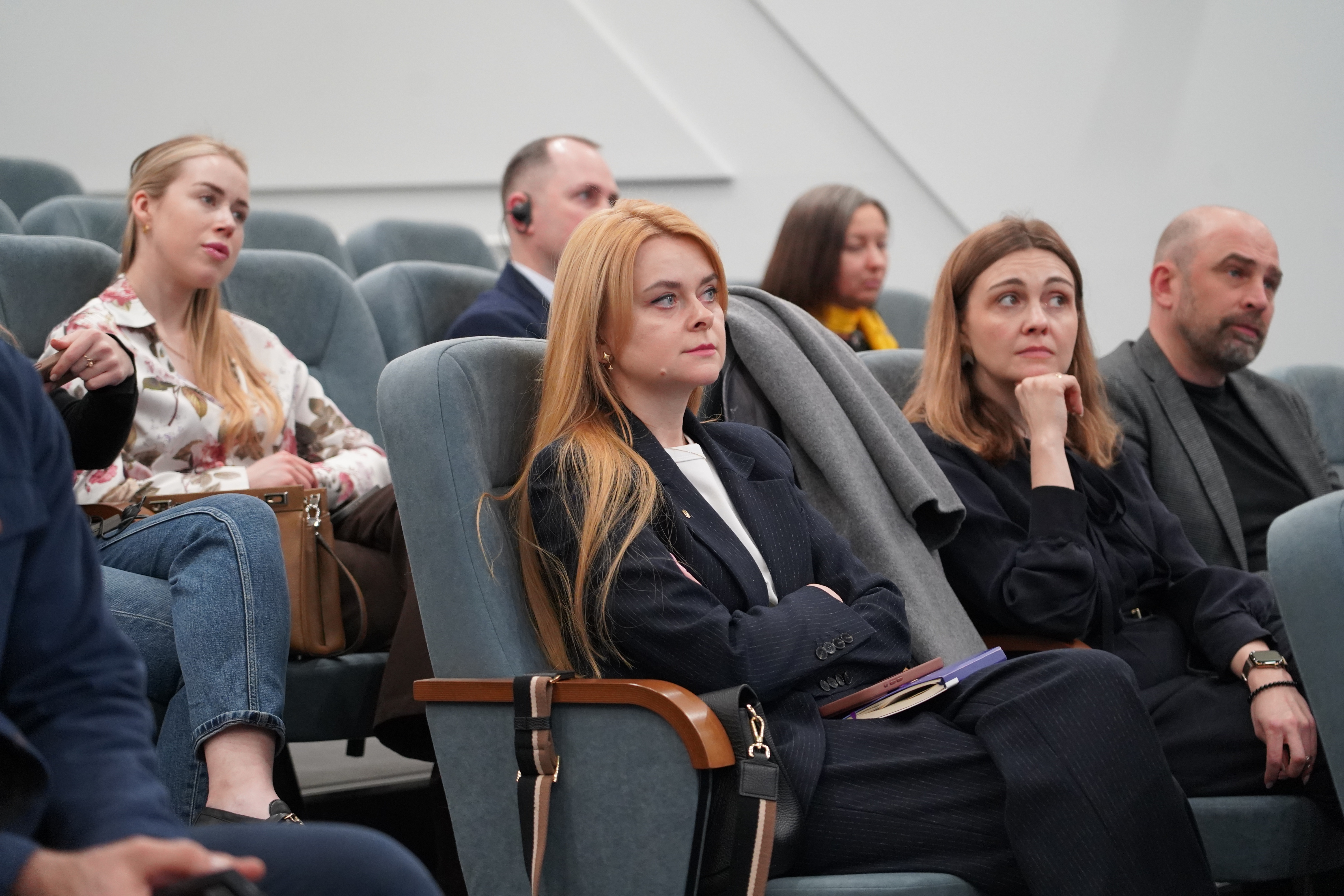 Від пошуку зізнань — до пошуку істини: у НАВС обговорили нову логіку розслідування