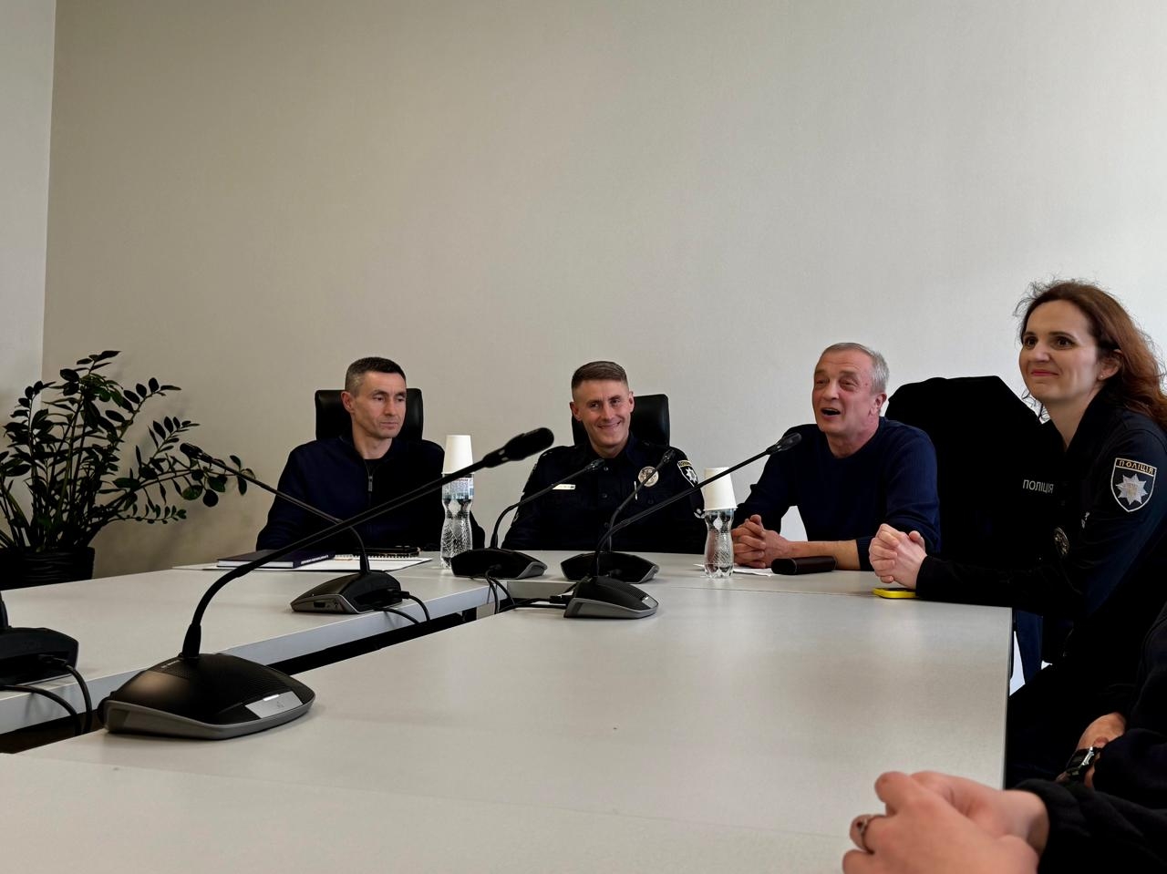 День працівників карного розшуку: зустріч ветеранів з курсантами академії