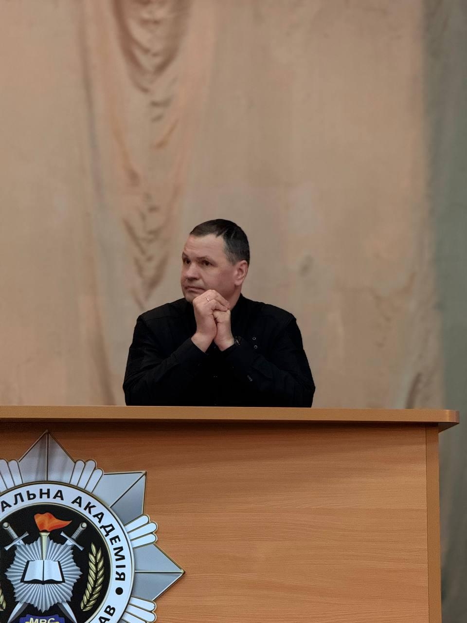 Академія активно підтримує випускників на старті служби