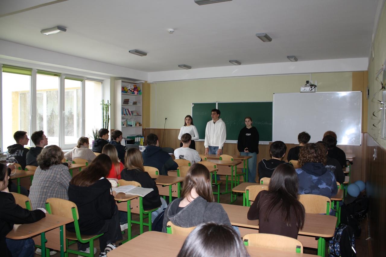 Профорієнтаційний марафон: студенти ННІПП завітали до ліцеїстів