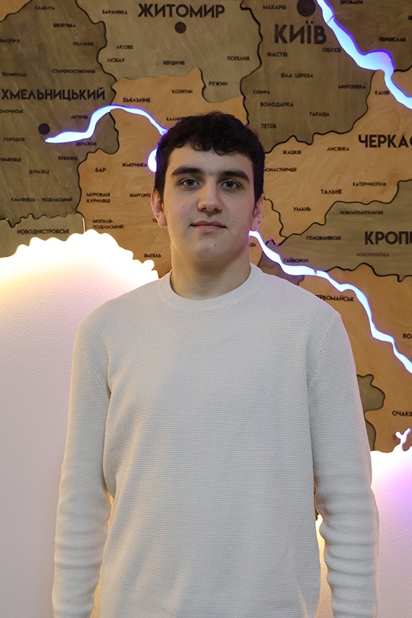 ІВАН ТРОПОТЯГА